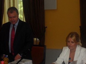 Primarul Catalin Flutur si ministrul Dezvoltarii, Elena Udrea