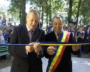 inaugurarea de la Scoala Sarafinesti