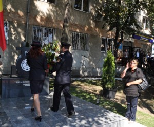 mama lui Marius Loghin 