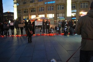 protest la Koln contra uciderii cainilor