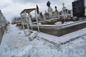 morminte vandalizate Darabani