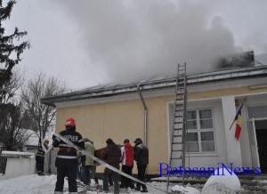 incendiu scoala Cerchejeni - Blandesti 