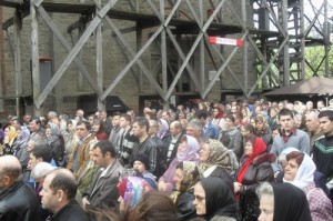 slujba Biserica Sf Gheorghe-IPS Teofan