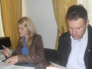 viceprimarul Florin Ghiorghita si Simona Ghica-reprezentant RoRec