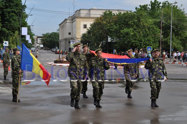 parada militara de Ziua drapelului