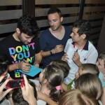 smiley la botosani dand autografe