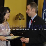 elevi premiati de primarul Ovidiu Portariuc