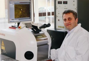 Florin Todirica la spectromicroscop