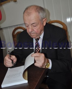 lansare de carte profesorul Mihai Matei la Colegiul Mihai Eminescu Botosani