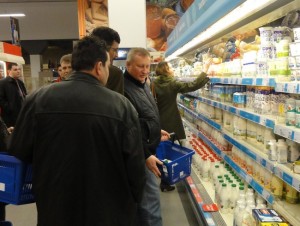 cristian roman in supermarket