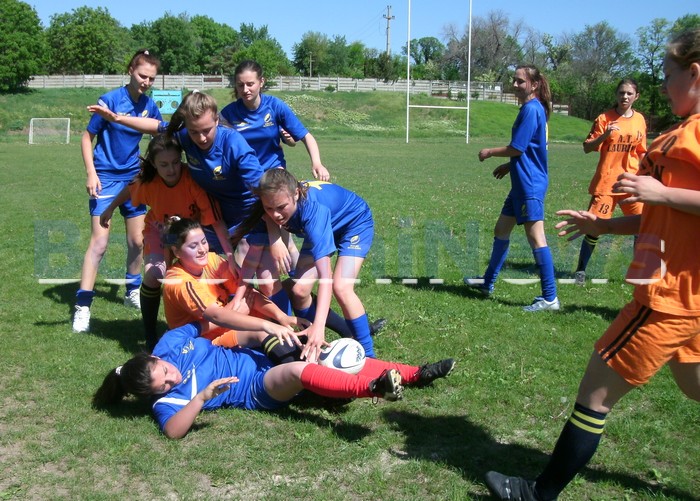 echipa feminina de rugby a CN AT Laurian Botosani