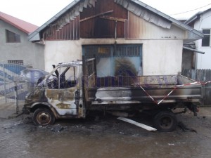 autoutilitara incendiata botosani