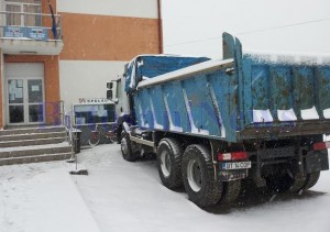 camion la Primaria Copalau Botosani