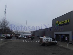 parcare carrefour botosani1