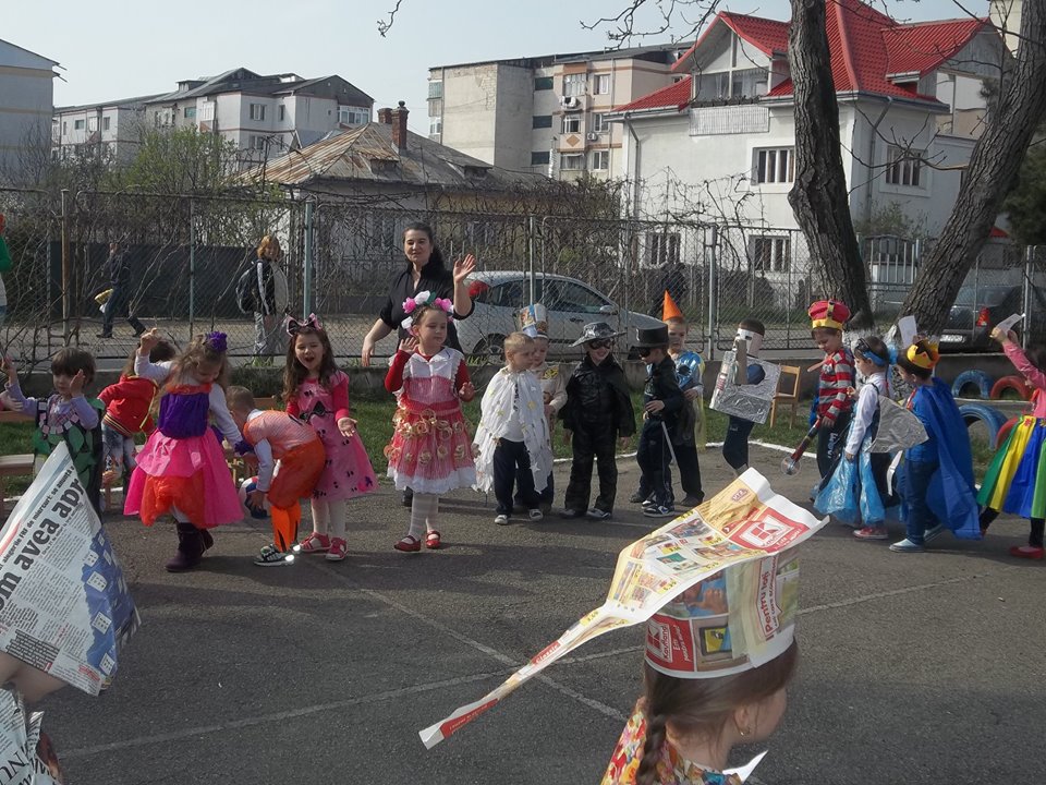 Parada ecologica la Gradinita 24 botosani2