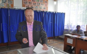 alegeri- Daniel Botezatu la vot- Botosani