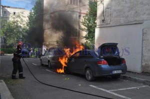 incendiu autoturism botosani1