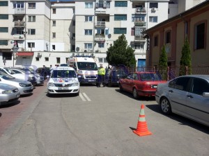 masina politie, salvare accident