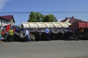 autocamion rasturnat prajeni botosani1