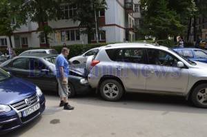 accident ford strada octav onicescu botosani2