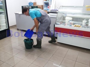 inundatii subsol Uvertura Mall Botosani