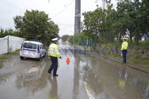 masina politie inundatie pacea botosani