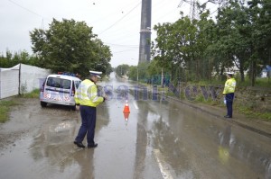 masina politie inundatie pacea botosani3