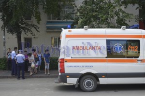 politie salvare cazut balcon octav onicescu botosani1