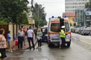 ambulanta accident roset1