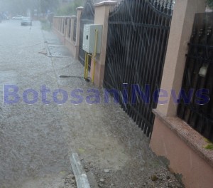 strada inundata la Dorohoi (5)