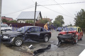 accident audi cu taxi botosani