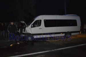 accident microbuz maxi taxi stauceni botosani1