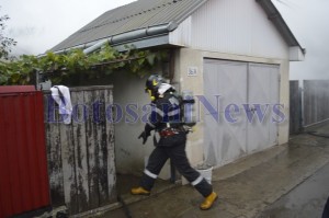 pompier incendiu casa botosani4