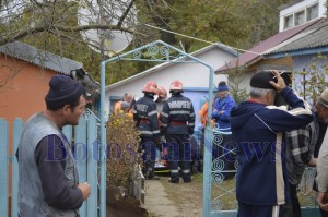 pompieri in curte morti intoxicat1