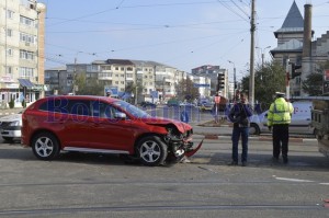 accident autoutilitara ford botosani4