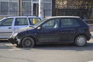 accident skoda fabia sens giratoriu botosani