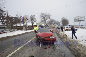 accident vw golf dacia locagn cucorani1