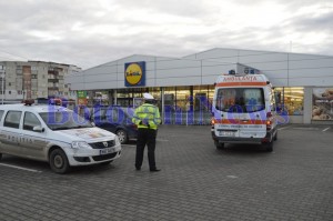 ambulanta politie lidl accident2