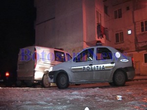 politie la bloc crima preot botosani3