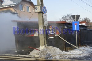 pompieri incendiu magazie botosani4