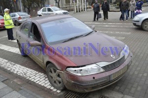 renault accident muzeu botosani