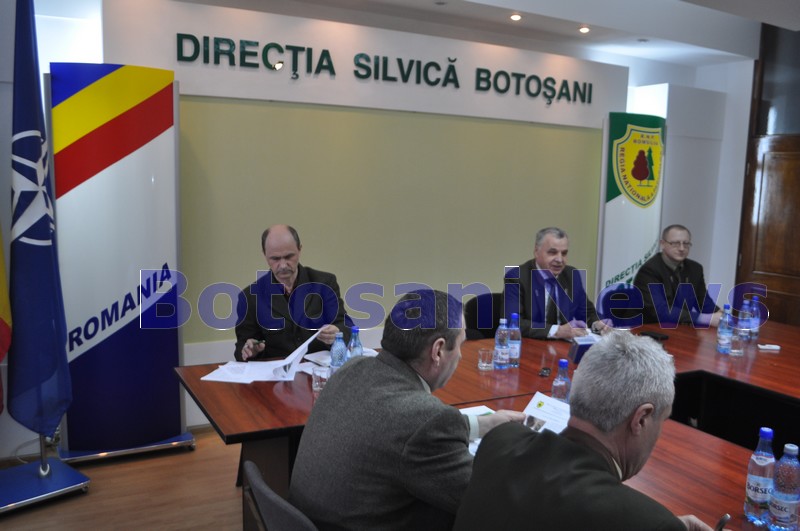 directia silvica botosani- Luna plantarii arborilor 002