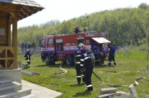 pompieri schit manastire incendiu5