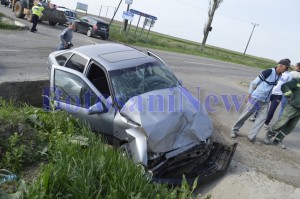 opel accident pompieri botosani3