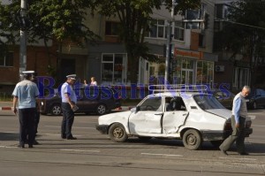 accident ambulanta botosani3