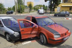 accident vw golf opel corsa botosani3