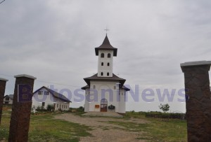 Biserica Sf. Apostoli Petru si Pavel din cartierul ANL Cismea- Botosani