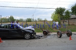 accident caruta opel vectra ungureni