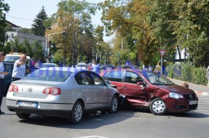 vw passat vw polo accident octav onicescu1