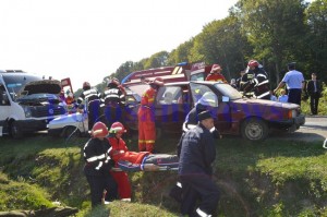 accident dacie microbuz raniti